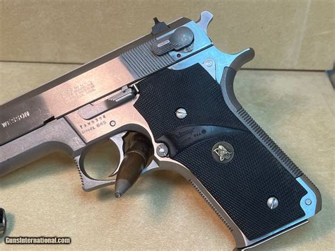Smith & Wesson Model 645 .45 ACP .